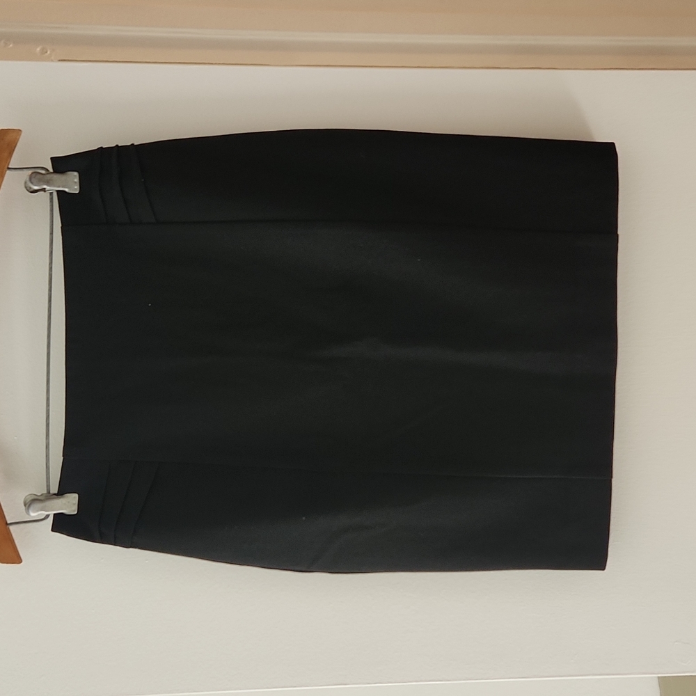 Express Black Pencil Skirt in Size 4